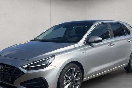 Hyundai i30 21.489 km 21.550 &euro; Hanau 63452
