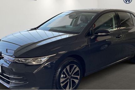 VW Golf 2.990 km 31.880 &euro; Aschaffenburg 63741