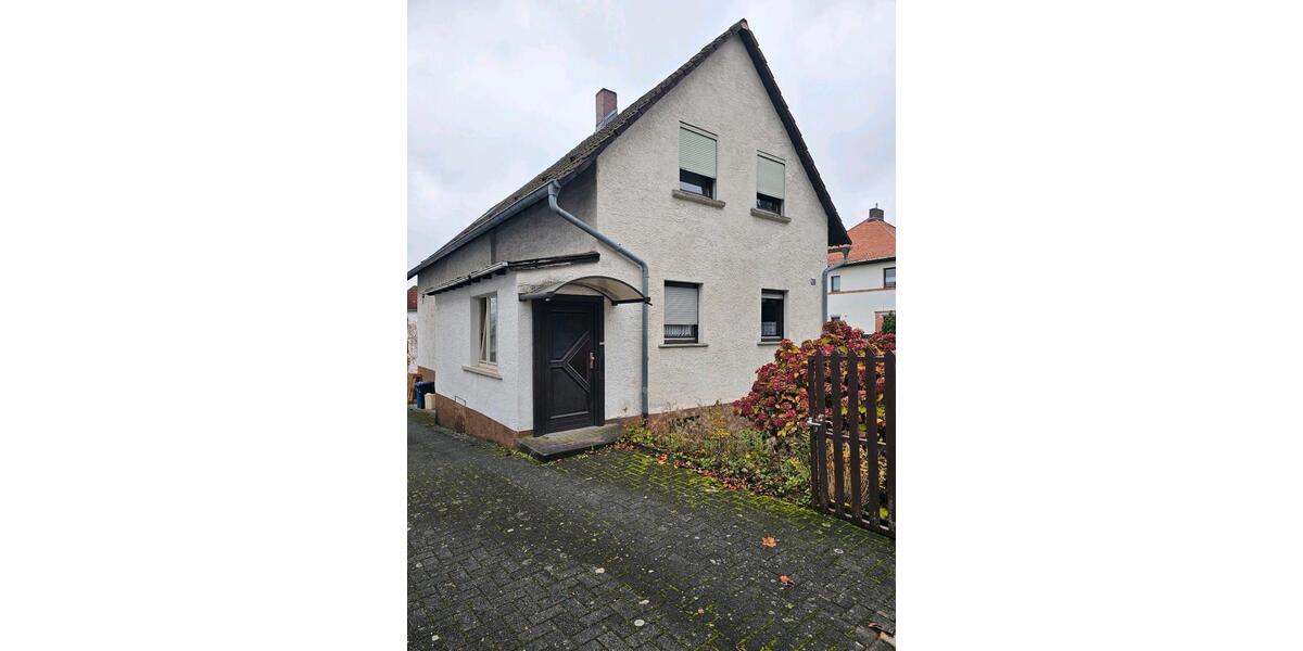 Einfamilienhaus Linsengericht - 8 Zimmer, 160 m&sup2;, 360.000&euro; | Angebot:25251046