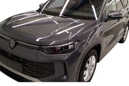 VW Tayron 3.828 km 47.980 &euro; Hanau 63452