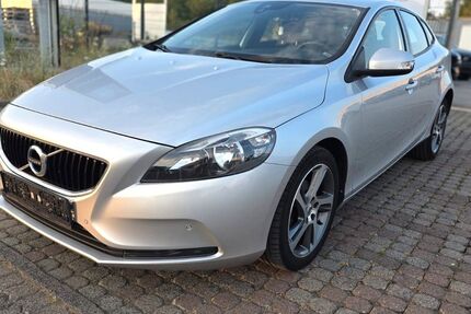Volvo V40 115.200 km 9.500 &euro; Kleinostheim 63801
