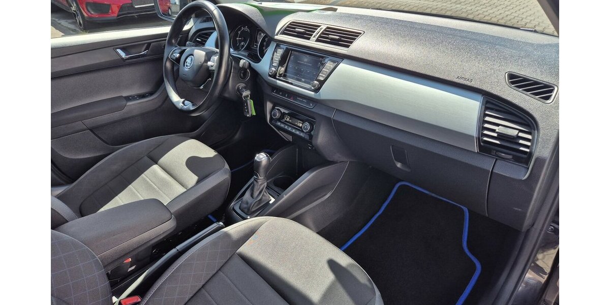 Skoda Fabia Ambition, Klima, Kamera, Carplay, Navi 41.400 km 14.890 &euro; Rodgau 63110