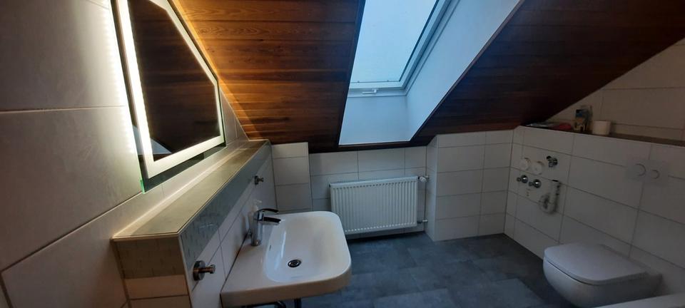 Dachgeschoßwohnung Klingenberg am Main - 3 Zimmer, 62 m&sup2;, 159.000&euro; | Angebot:26789105