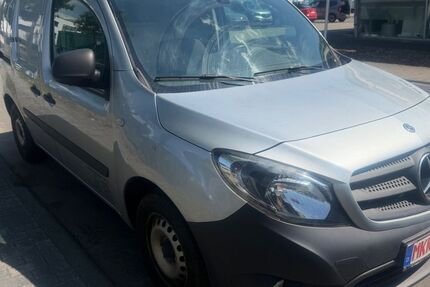 Mercedes-Benz Citan 130.000 km 10.900 &euro; Maintal 63477