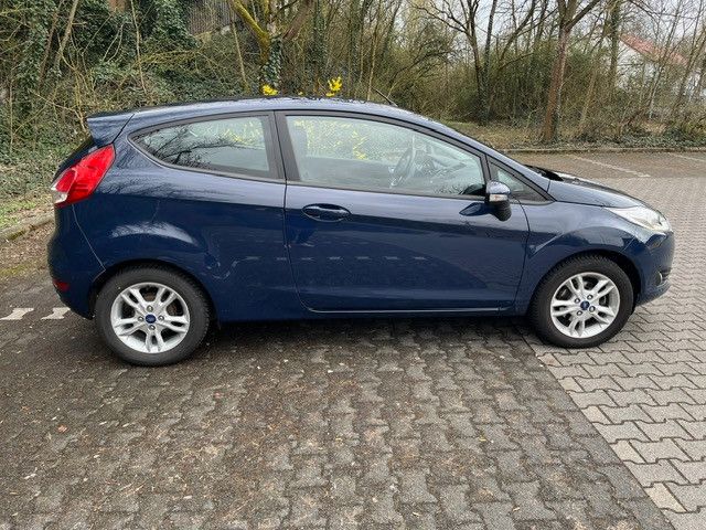 Ford Fiesta 77.000 km 7.900 &euro; Langenselbold 63505