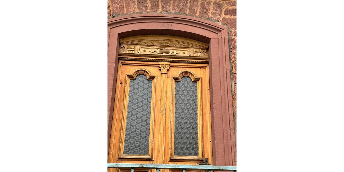Mehrfamilienhaus, Wohnhaus Erlenbach am Main - 6 Zimmer, 180 m&sup2;, 170.000&euro; | Angebot:26897791