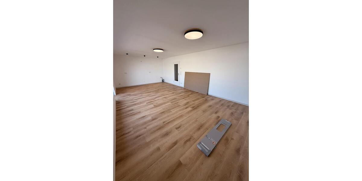 Etagenwohnung Dieburg - 5 Zimmer, 150 m&sup2;, 1.600&euro; | Angebot:25759562