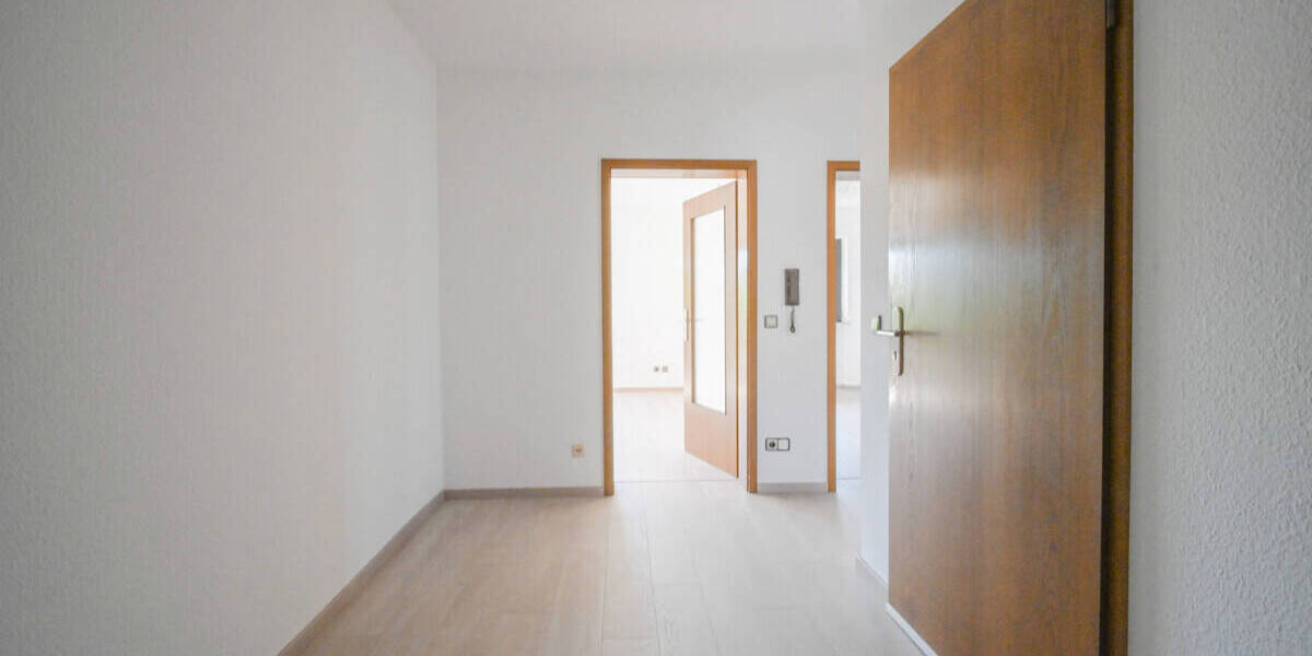 Etagenwohnung Großostheim - 4 Zimmer, 108 m&sup2;, 1.100&euro; | Angebot:26345554