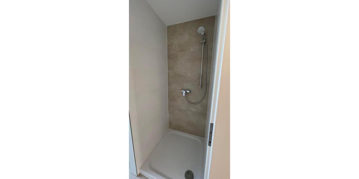 Dachgeschoßwohnung Goldbach - 4.5 Zimmer, 126 m&sup2;, 1.500&euro; | Angebot:26648221