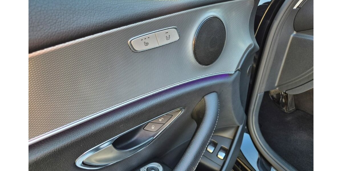 Mercedes-Benz E 400 d T 4M Standheizung, Rückfahrkamera, AHK, Co 200.000 km 19.490 &euro; Rodgau 63110