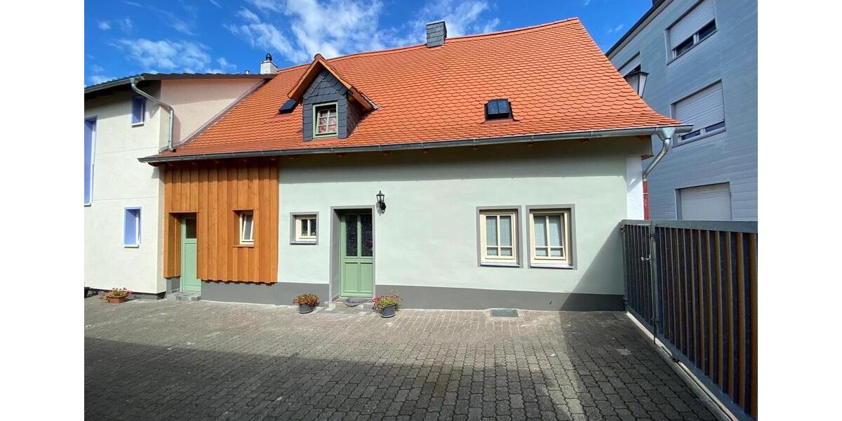 Einfamilienhaus Hanau Großauheim - 11 Zimmer, 204 m&sup2;, 635.000&euro; | Angebot:26596274