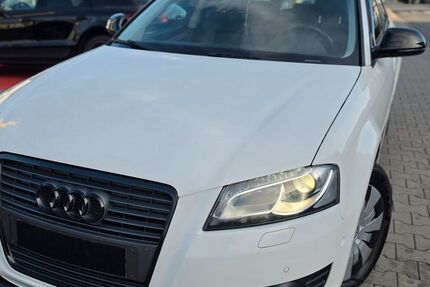Audi A3 80.000 km 11.500 &euro; Dietzenbach 63128