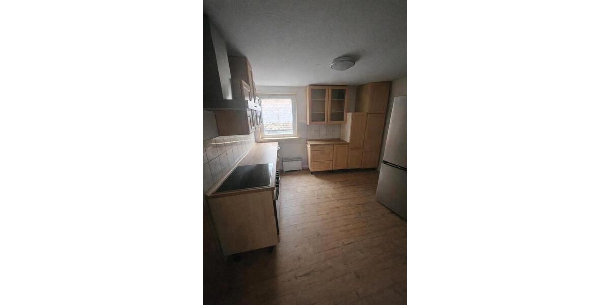 Reihenhaus Klingenberg am Main - 4 Zimmer, 90 m&sup2;, 100.000&euro; | Angebot:25636818