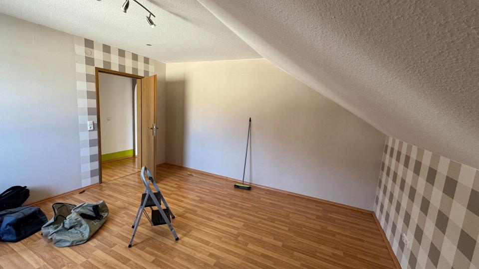 Dachgeschoßwohnung Klingenberg am Main - 2 Zimmer, 63 m&sup2;, 535&euro; | Angebot:25378088