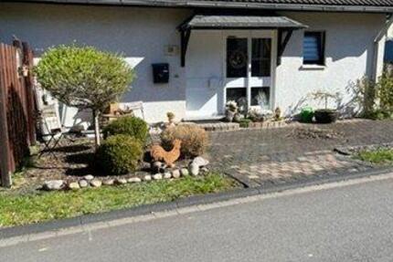 Haus Rodgau - 3 Zimmer, 138 m&sup2;, 375.000&euro; | Angebot:26133955