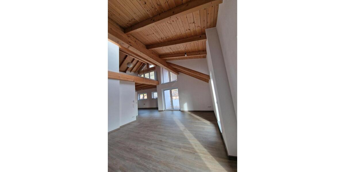 Maisonettenwohnung Klingenberg am Main - 4 Zimmer, 150 m&sup2;, 1.600&euro; | Angebot:23382288