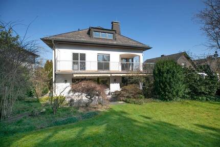 Haus Dietzenbach Steinberg - 8 Zimmer, 289 m&sup2;, 989.000&euro; | Angebot:25688999