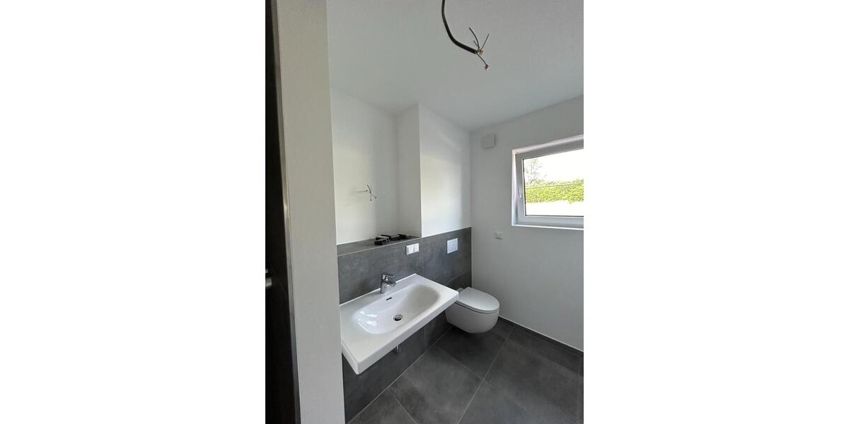 Erdgeschoßwohnung Gründau - 2 Zimmer, 79 m&sup2;, 1.050&euro; | Angebot:24377846