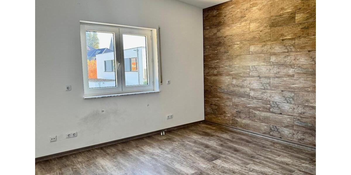 Etagenwohnung Linsengericht - 3 Zimmer, 100 m&sup2;, 1.200&euro; | Angebot:25568208