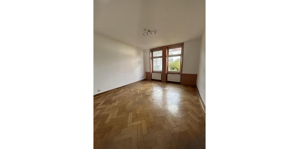 Erdgeschoßwohnung Hanau Lamboy - 4 Zimmer, 108 m&sup2;, 1.350&euro; | Angebot:26021149
