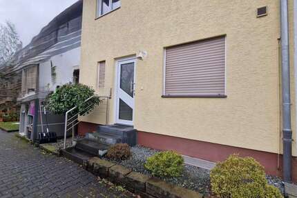 Haus Obertshausen - 4 Zimmer, 111 m&sup2;, 1.500&euro; | Angebot:25228273