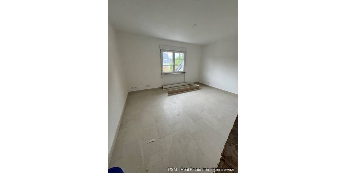 Doppelhaushälfte Rödermark Waldacker - 5 Zimmer, 150 m&sup2;, 3.250&euro; | Angebot:26138980