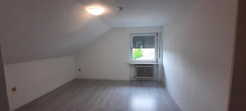 Dachgeschoßwohnung Klingenberg am Main - 3 Zimmer, 62 m&sup2;, 159.000&euro; | Angebot:26789105