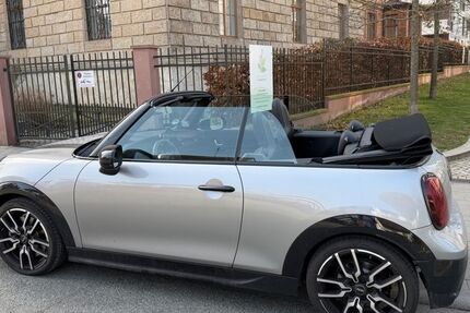 Mini Cooper S Cabrio 4.200 km 38.650 &euro; Dietzenbach 63128