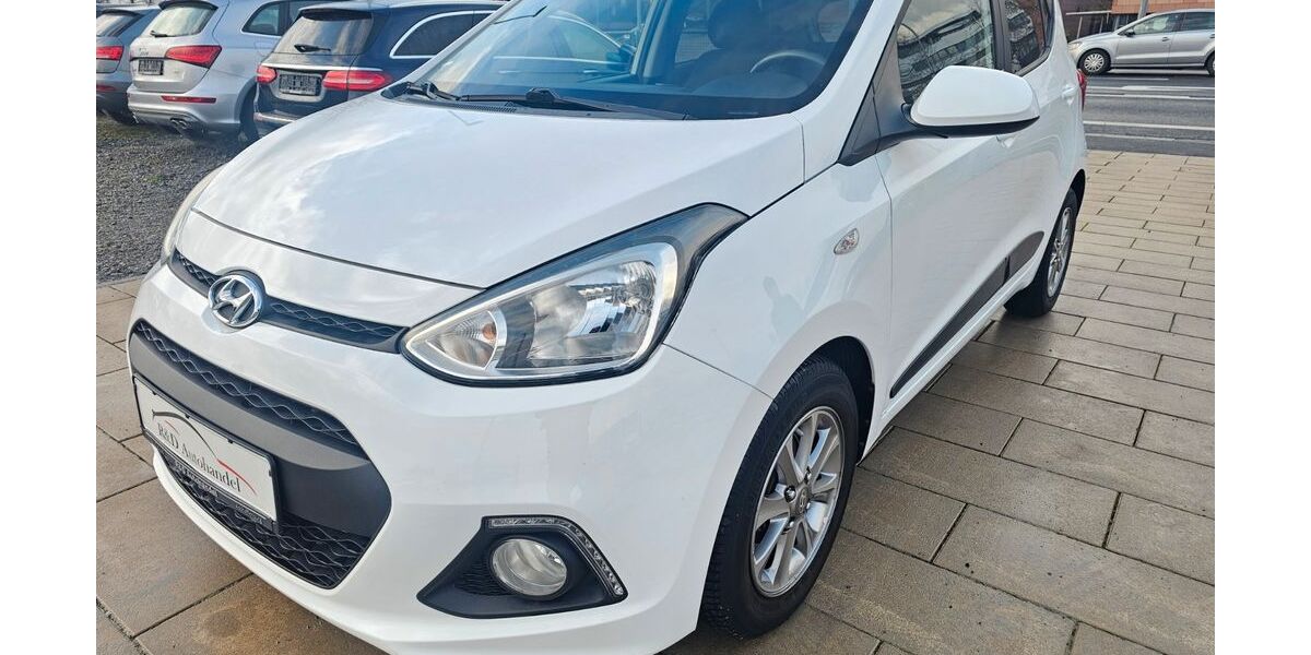 Hyundai i10 106.643 km 8.350 &euro; Aschaffenburg 63741