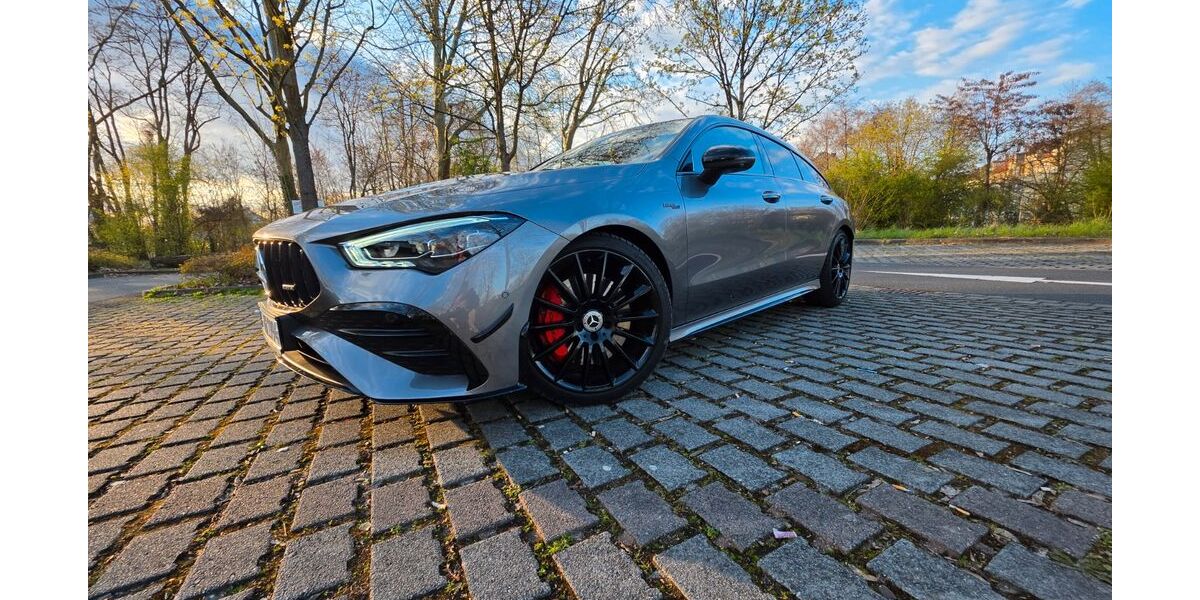 Mercedes-Benz CLA 35 AMG Shooting Brake 29.964 km 51.400 &euro; Rödermark 63322