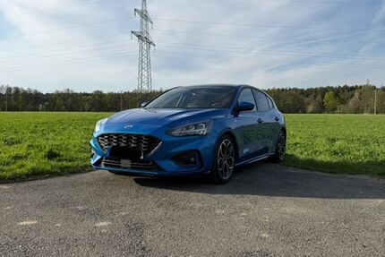 Ford Focus 114.740 km 14.400 &euro; Stockstadt 63811