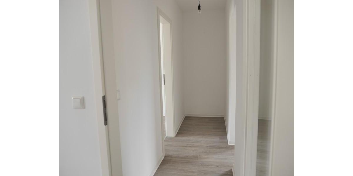 Etagenwohnung Hanau Großauheim - 3 Zimmer, 61 m&sup2;, 679&euro; | Angebot:26030011