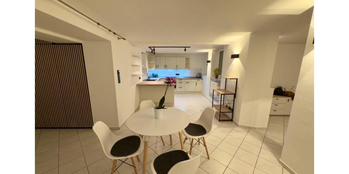 Etagenwohnung Kahl am Main - 2.5 Zimmer, 75 m&sup2;, 1.160&euro; | Angebot:26585582