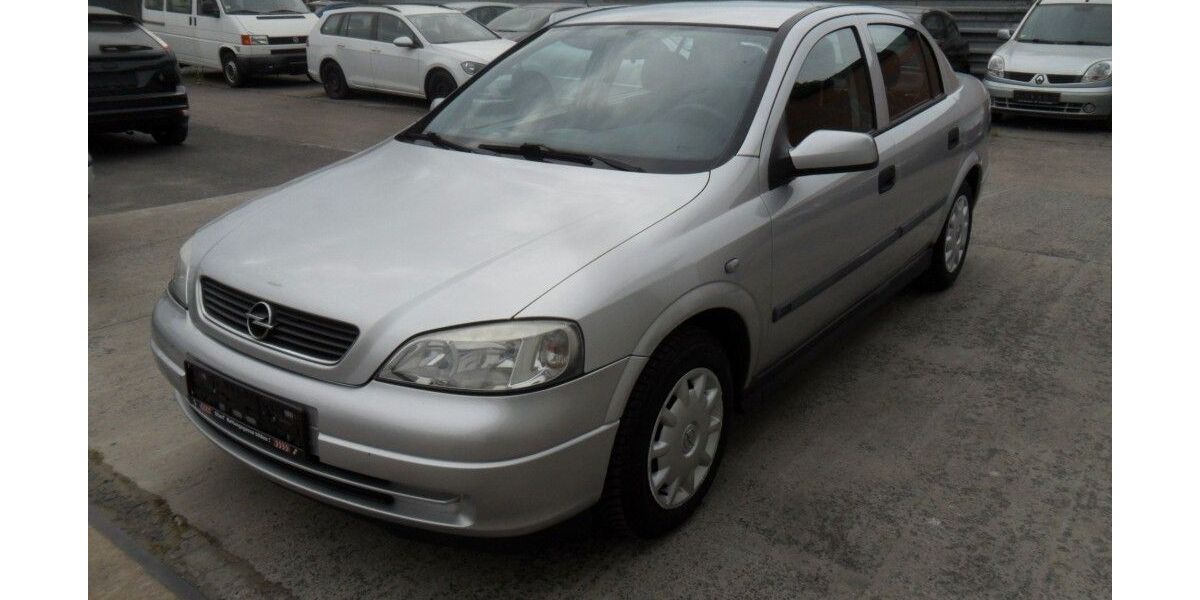Opel Astra 133.826 km 2.200 &euro; Langenselbold 63505