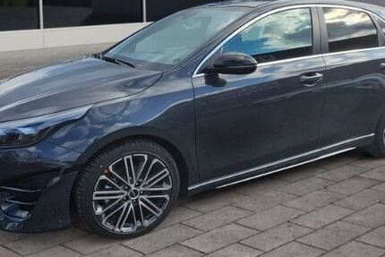 Kia ceed / Ceed 3.850 km 27.370 &euro; Obernburg 63785