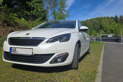 Peugeot 308 148.516 km 5.999 &euro; Goldbach 63773