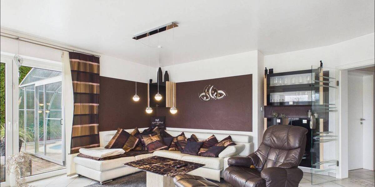 Mehrfamilienhaus, Wohnhaus Großostheim / Wenigumstadt Wenigumstadt - 8 Zimmer, 255 m&sup2;, 869.000&euro; | Angebot:26686345