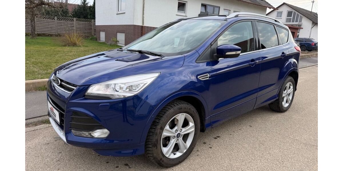 Ford Kuga 134.347 km 8.999 &euro; Freudenberg 97896