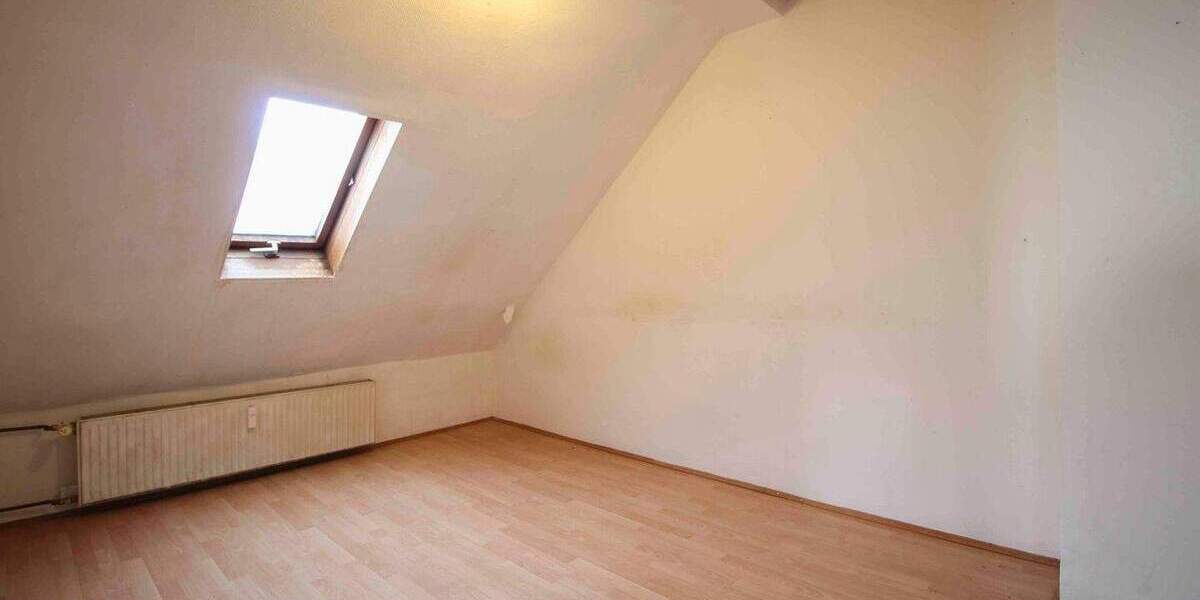 Einfamilienhaus Hanau Großauheim - 6 Zimmer, 289.000&euro; | Angebot:25715899