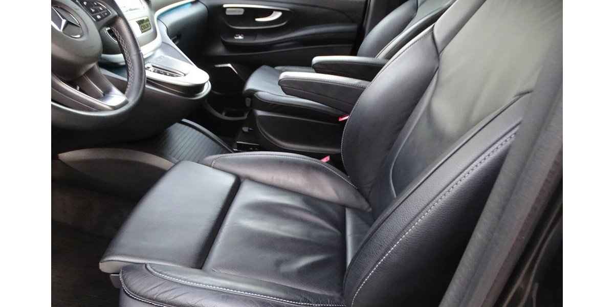 Mercedes-Benz V 300 d 4M lang AVANTGARDE EDITION AMG Line, Stand 61.360 km 56.990 &euro; Rodgau 63110