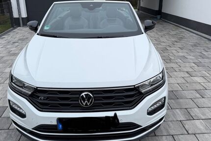 VW T-Roc 9.351 km 26.700 &euro; Großostheim 63762