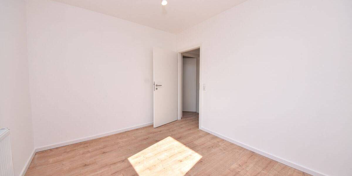 Einfamilienhaus Eppertshausen - 7 Zimmer, 228 m&sup2;, 2.650&euro; | Angebot:26798332