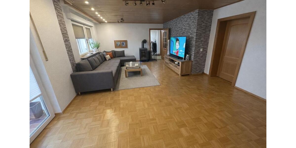 Etagenwohnung Flörsbachtal - 4 Zimmer, 100 m&sup2;, 650&euro; | Angebot:26039779