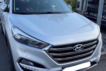 Hyundai TUCSON 179.500 km 11.970 &euro; Mainhausen 63533
