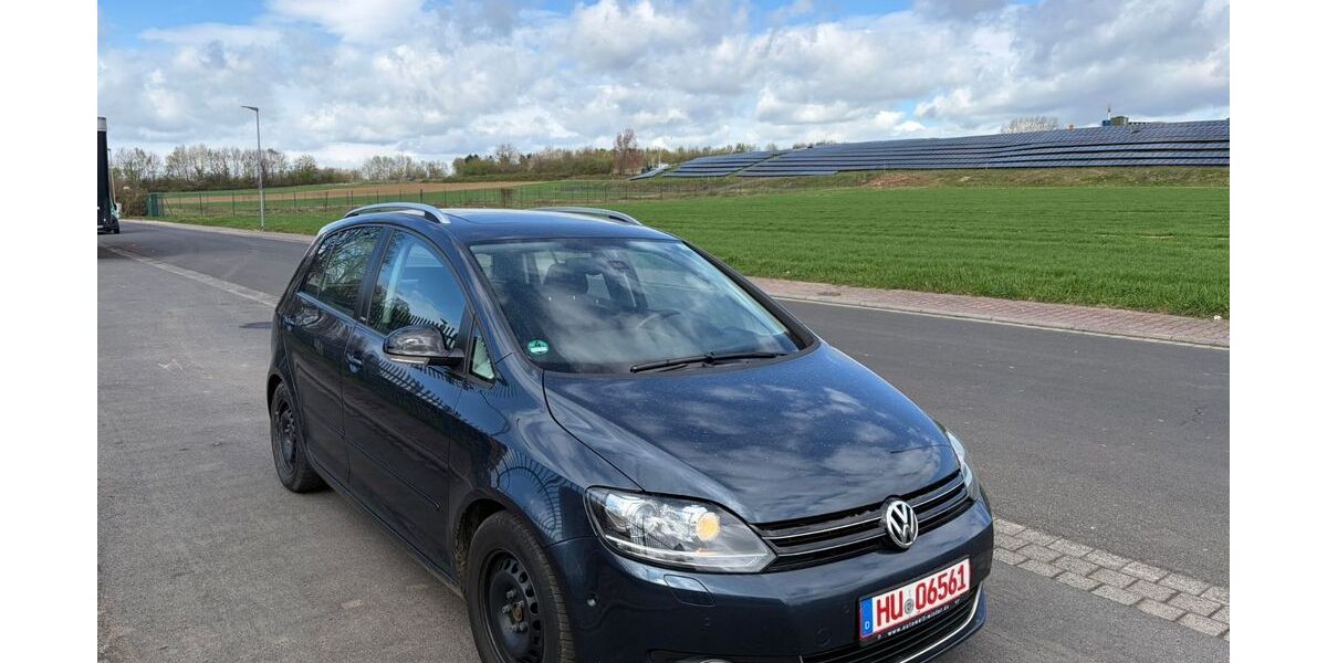 VW Golf 130.200 km 6.890 &euro; Hanau 63452