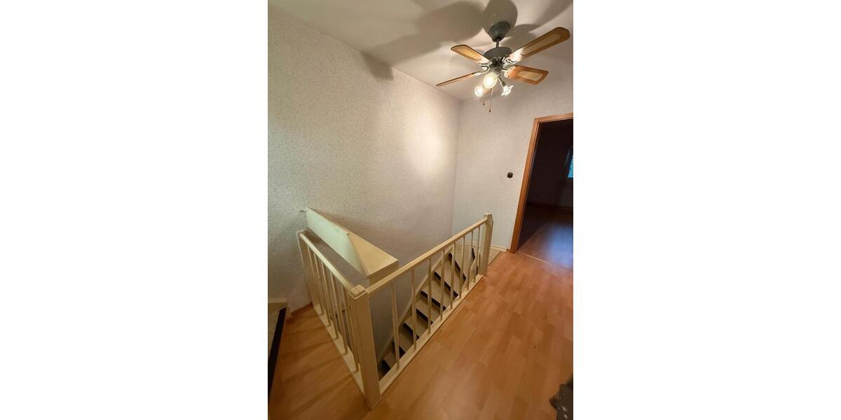 Einfamilienhaus Karlstein am Main - 6 Zimmer, 140 m&sup2;, 245.000&euro; | Angebot:26210741