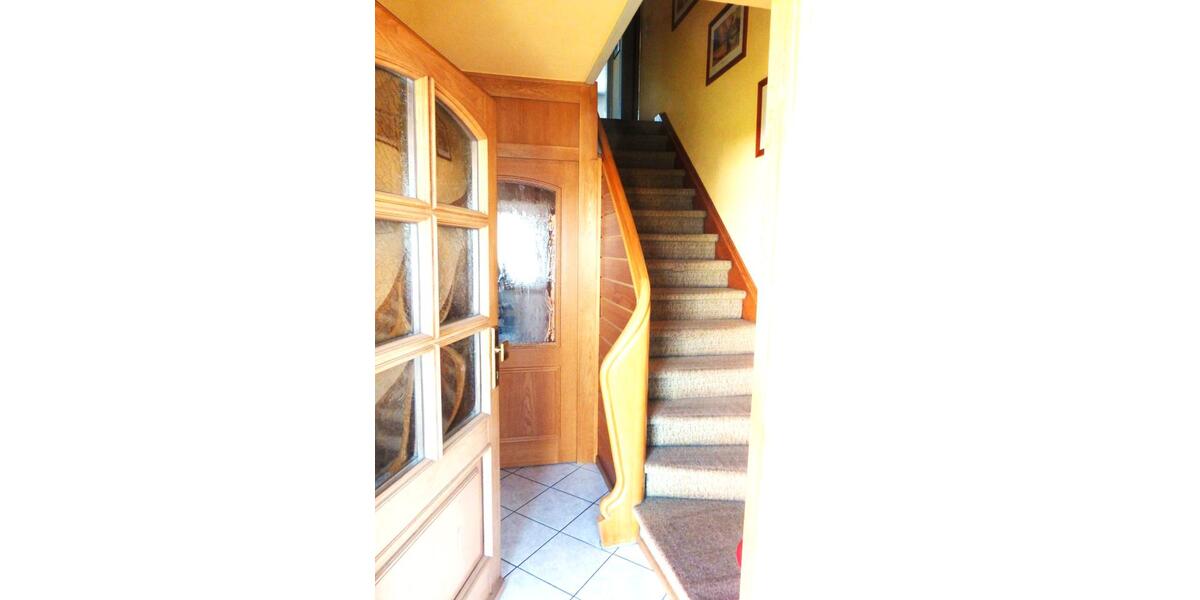 Einfamilienhaus Hasselroth - 7 Zimmer, 140 m&sup2;, 429.000&euro; | Angebot:26690506
