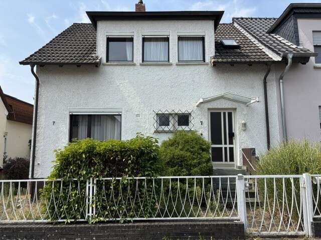 Einfamilienhaus Hanau Lamboy - 4 Zimmer, 99 m&sup2;, 295.000&euro; | Angebot:27209720