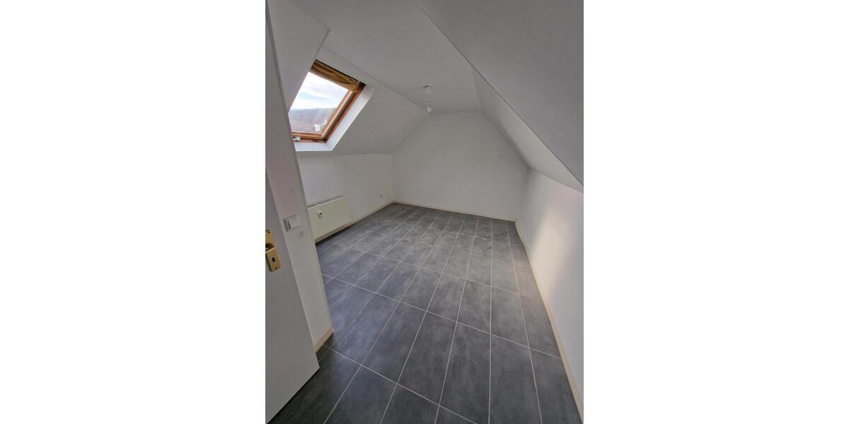 Maisonettenwohnung Geiselbach - 3 Zimmer, 80 m&sup2;, 820&euro; | Angebot:26606052
