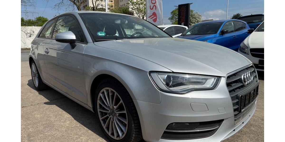 Audi A3 104.000 km 12.990 &euro; Mainaschaff 63814